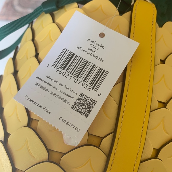 Authentic KATE SPADE leather Pineapple drawstring crossbody - Picture 12 of 14